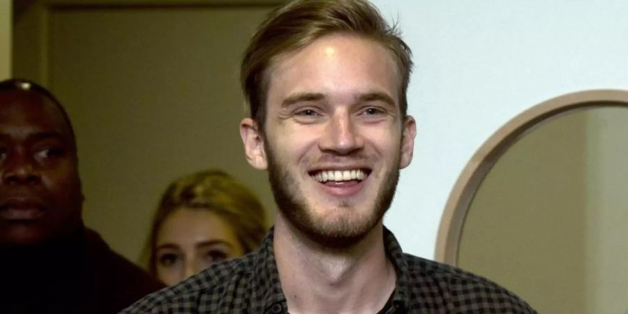 PewDiePie, YouTube-Star aus Schweden, macht eine längere Auszeit und will "mit 10.000 Prozent" zurückkehren. Foto: Hannah Mckay/Press Association/dpa
