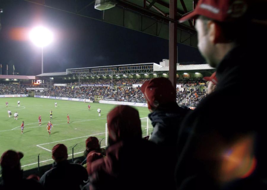 Die Stimmung bei Spielen des Servette FC im Stade des Charmilles stets sehr gut (hier im Uefacup gegen Valencia).