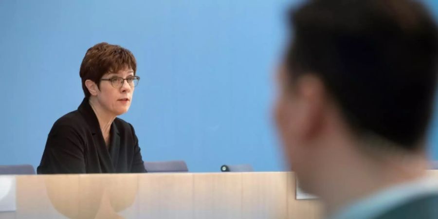 CDU-Chefin Kramp-Karrenbauer