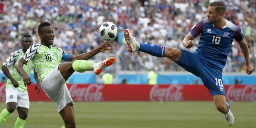 Der 32-Jährige führte die nigerianische Fussball-Nati an der WM 2018 als Captain an.