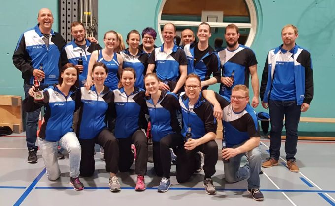 Die Turnerinnen und Turner am Kreiscup in Meisterschwanden. TV Birrwil