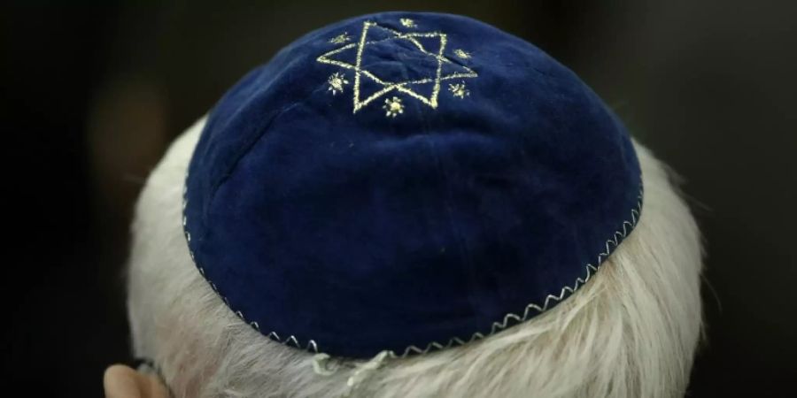 Mann mit einer Kippa