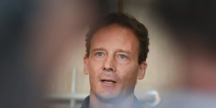 Alexander Falk im gerichtssaal