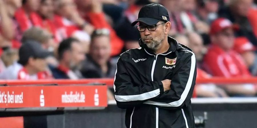 Urs Fischer musste zum Bundesliga-Auftakt eine bittere 0:4-Heimniederlage hinnehmen. Foto: Britta Pedersen
