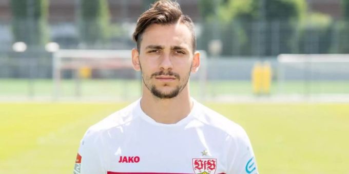 Wird den VfB Stuttgart verlassen: Anastasios Donis. Foto: Fabian Sommer Wird den VfB Stuttgart verlassen: Anastasios Donis. Foto: Fabian Sommer