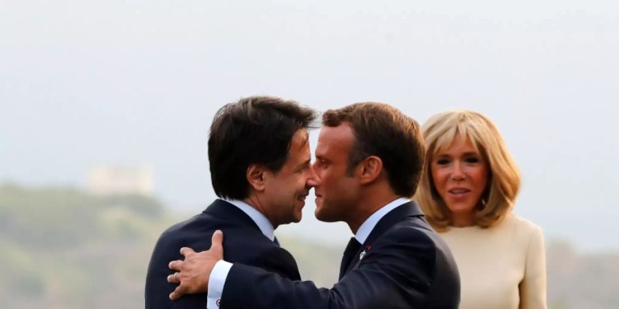 Setzt auf Versöhnung: Macron (re.) mit Italiens Regierungschef Conte, hier beim G7-Gipfel in Biarritz