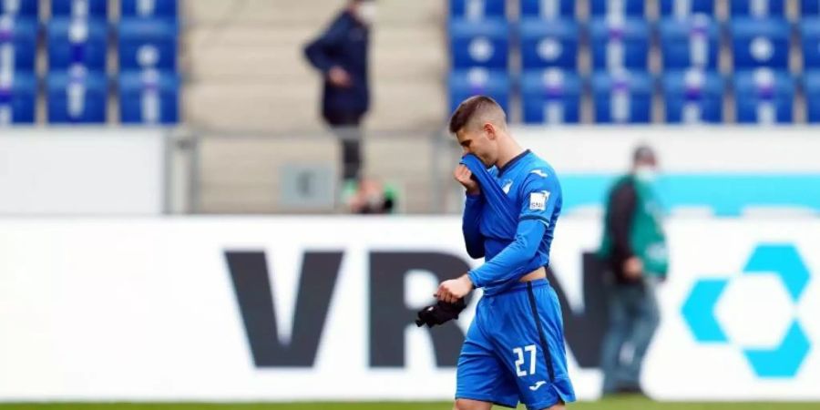 Hoffenheims Stürmer Kramaric laboriert derzeit an einer Fussverletzung. Foto: Uwe Anspach/dpa
