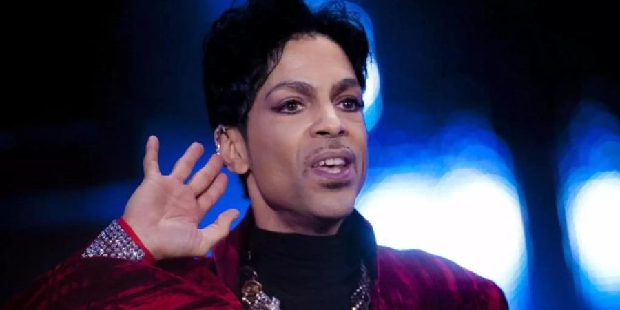 Exzentrisch und genial: Prince hat Musikgeschichte geschrieben. Foto: Balazs Mohai/MTI/epa/dpa