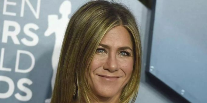 Schauspielerin Jennifer Aniston hatte in der Serie «Friends» einen gemeinsamen Auftritt mit ihrem damaligen Ehemann Brad Pitt. Foto: Jordan Strauss/Invision/AP/dpa Schauspielerin Jennifer Aniston hatte in der Serie «Friends» einen gemeinsamen Auftritt mit ihrem damaligen Ehemann Brad Pitt. Foto: Jordan Strauss/Invision/AP/dpa