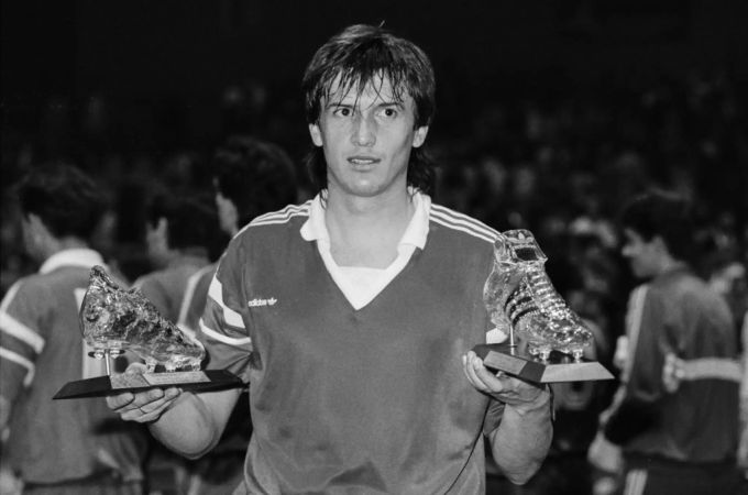 Noch als Spieler von Velez Mostar wurde Semir Tuce bei einem Turnier in Luzern zum besten Spieler ausgezeichnet. (Archivbild von 1989) Semir Tuce