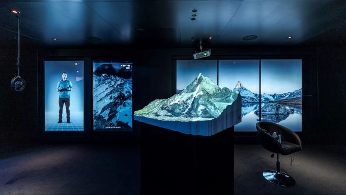 Wem der Himalaya zu exotisch ist, der kann sich auf die Eröffnung des VR-Matterhorn-Klettererlebnis in der Arena des Verkehrshaus freuen. Verkehrshaus VR Klettern