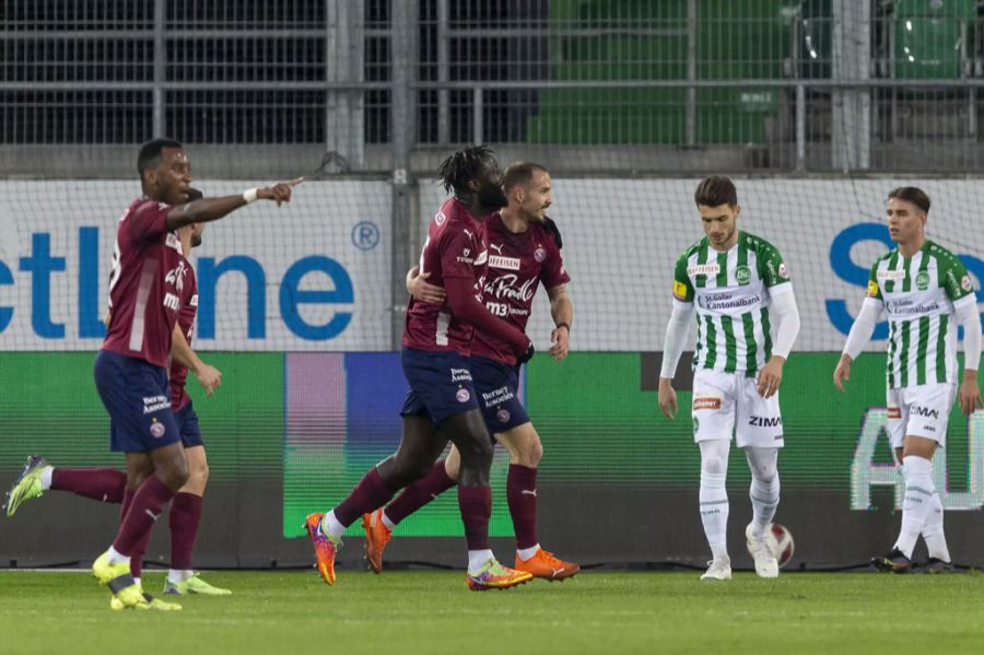 Grejohn Kyei jubelt nach einer halben Stunde über das 1:0.