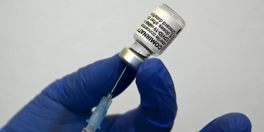 Ampulle des Biontech-Impfstoffs