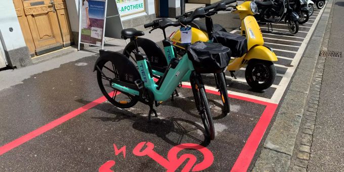 E-Bike-Verleihsystem: Erste Velos verfügbar. E-Bike