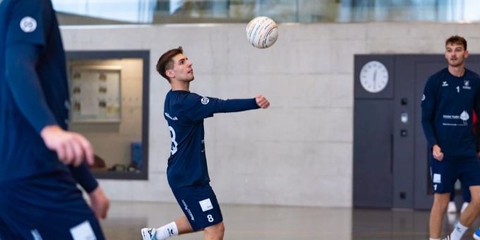 Die Oberentfelder Faustballer verpassen die Teilnahme am Final4-Turnier aufgrund des Satzverhältnisses. Oberentfelder Faustballer unterliegen gegen Elgg-Ettenhausen