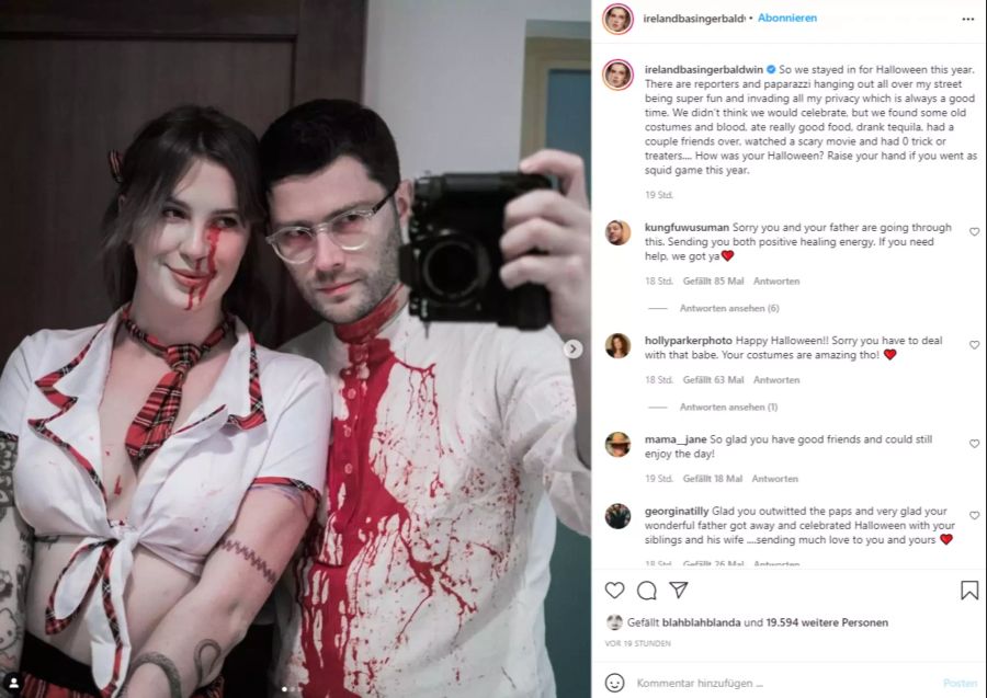 Ireland Baldwin hat sich an Halloween gruselig verkleidet. Doch das Blut stösst vielen sauer auf.