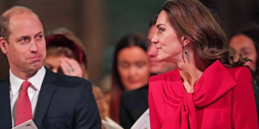 Kate, Herzogin von Cambridge, und ihr Mann Prinz William in der Westminster Abbey. Foto: Yui Mok/PA Wire/dpa