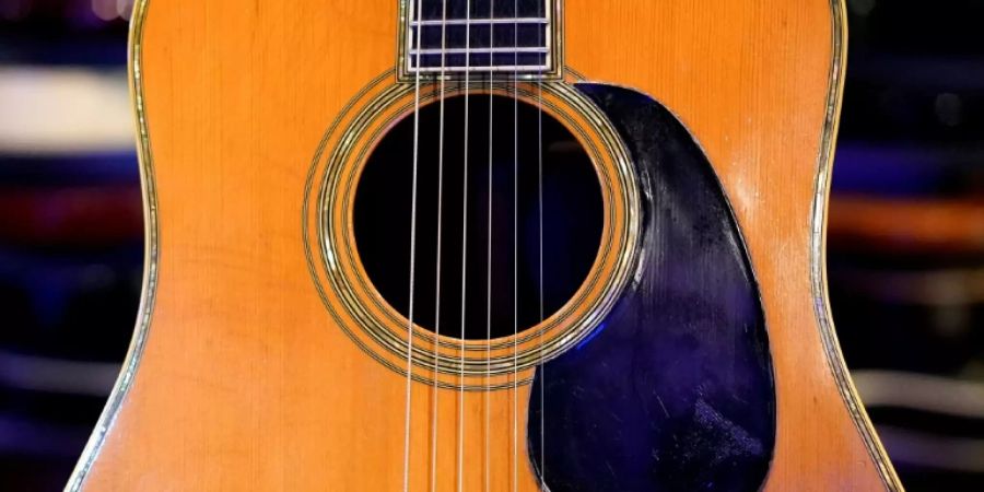 Akustikgitarre von Eric Clapton