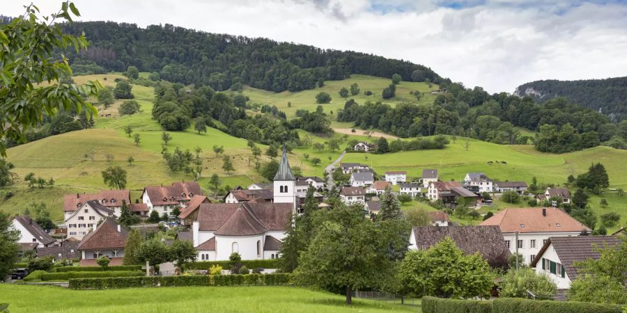 Kirche Sankt Lukas in Bärschwil (SO).