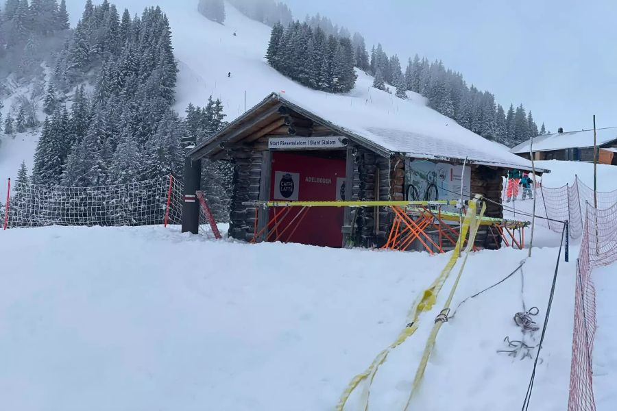 Aktuelles Bild aus Adelboden. Petrus bringt den lange erwarteten Schnee ins Berner Oberland.