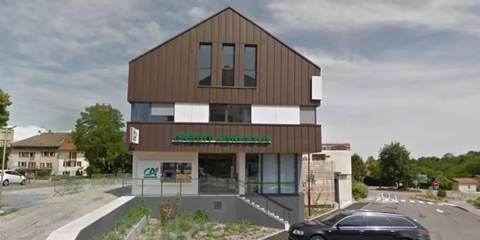 Die Crédit Agricole in Viry, Département Haute-Savoie (F). Département Haute-Savoie