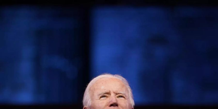 «Die nächsten paar Wochen und Monate werden sehr hart sein, eine sehr harte Phase für unsere Nation. Vielleicht die härteste in der ganzen Pandemie», sagt Joe Biden. Foto: Andrew Harnik/AP/dpa