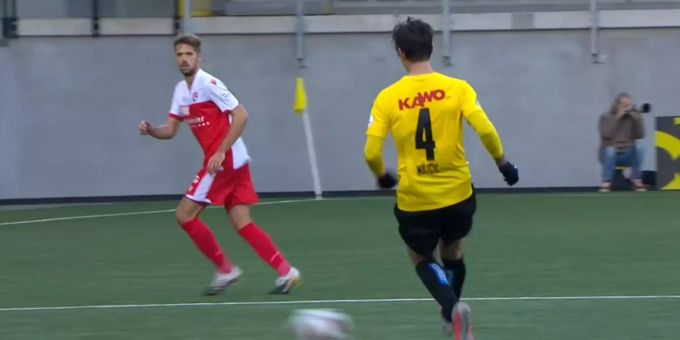 Spielszene aus der Partie zwischen Schaffhausen und dem FC Thun. FC Thun Schaffhausen