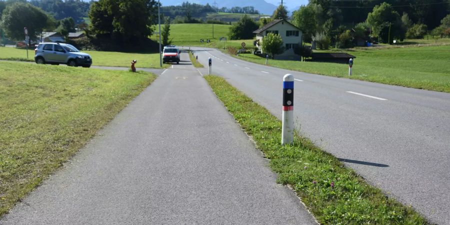 Ermenswil SG: Unfall zwischen Auto und Velo – Velofahrer verletzt