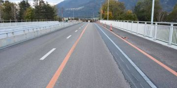 Kollision zwischen Linienbus und Velo