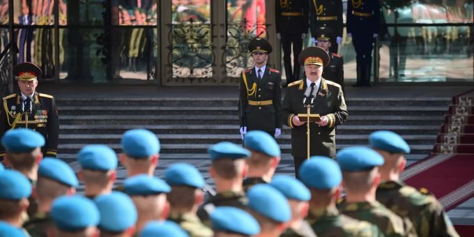 Alexander Lukaschenko, Präsident von Belarus, hält bei der Zeremonie zu seiner Amtseinführung eine Rede. Belarus Präsident Lukaschenko - Amtseinführung