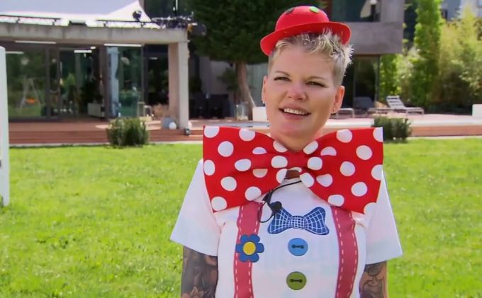 «Like Me – I'm Famous»: Melanie Müller macht den Clown. «Like Me – I'm Famous»