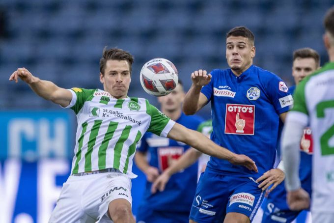 Der FC St.Gallen 1879 und Luzern liefern sich am Sonntag beim 2:2 ein Spektakel. FC St.Gallen 1879