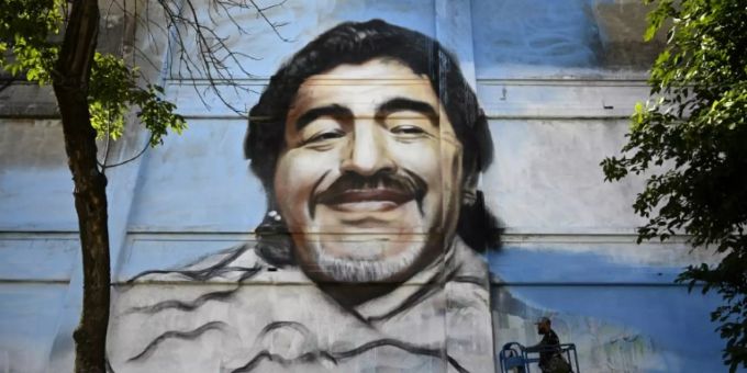 Wandzeichnung von Diego Maradona in Buenos Aires. Diego Maradona