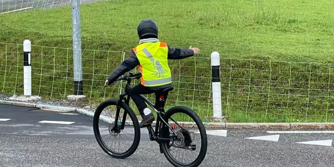 Fahrradprüfung in Teufen.