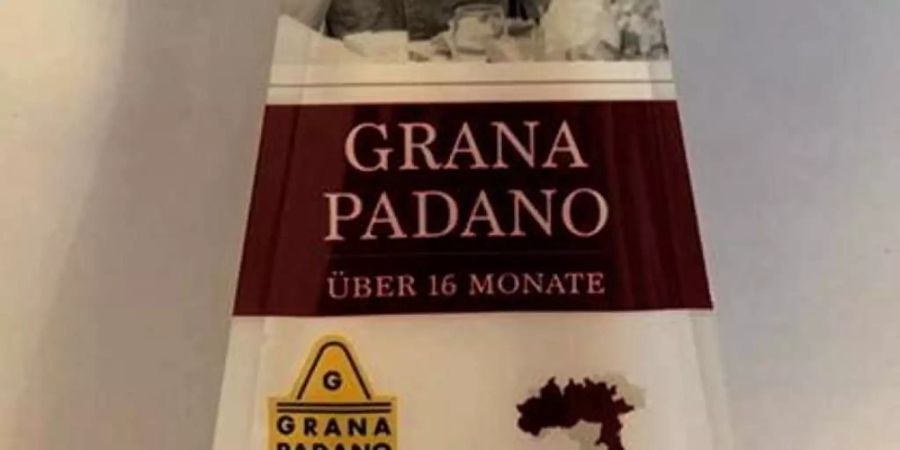 Wegen eines falschen Etiketts auf der Rückseite ruft die Firma Colla Spa das Produkt «Grana Padano, 16 Monate gereift, 200g» zurück. Foto: Colla S.p.A./Colla S.p.A./obs