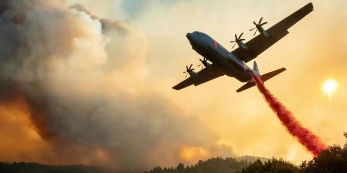 Löschflugzeug Löschflugzeug