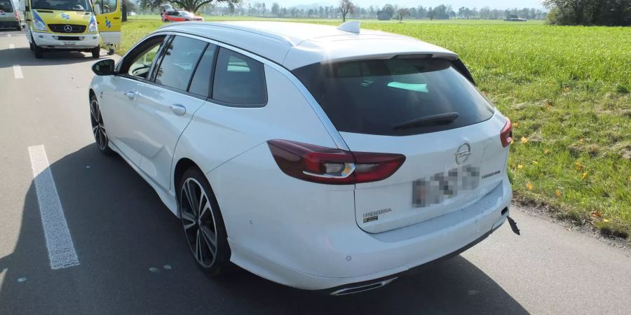 Auffahrkollision zwischen Roller und Auto