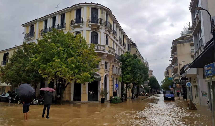 Sturm griechenland überschwemmung