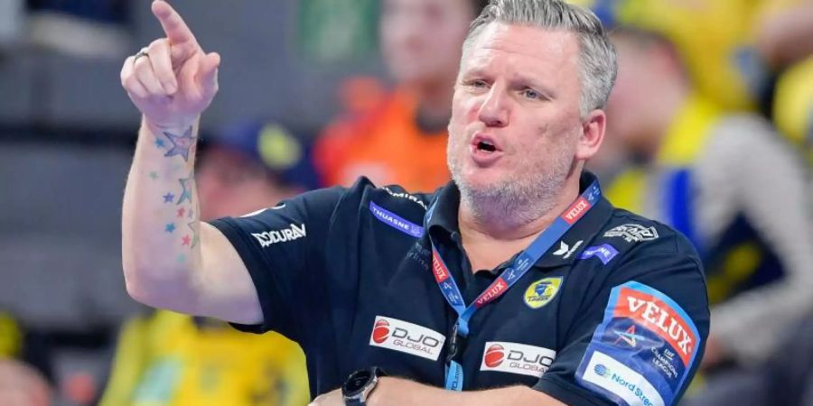Für Nikolaj Jacobsen zählt die deutsche Handball-Nationalmannschaft zu den EM-Favoriten. Foto: Uwe Anspach/dpa