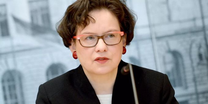 Maja Smoltczyk, Berliner Beauftragte für Datenschutz und Informationsfreiheit, bei einer Pressekonferenz. Berliner Datenschutzbeauftragte Maja Smoltczyk