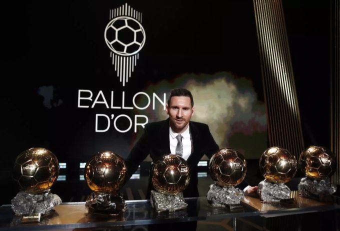 Lionel Messi ist mit nun sechs Titeln neuer Rekordhalter. Ronaldo