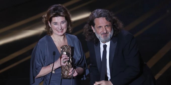 Regisseur Xavier Giannoli freut sich. Xavier Giannoli