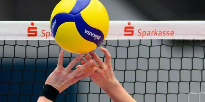 Die Hauptrunde der Volleyball-Bundesliga wurde abgebrochen. Foto: Robert Michael/dpa-Zentralbild/dpa Die Hauptrunde der Volleyball-Bundesliga wurde abgebrochen. Foto: Robert Michael/dpa-Zentralbild/dpa
