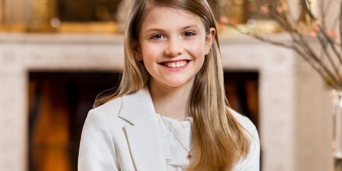 Mit diesem Foto feiert der schwedische Königshof Prinzessin Estelles zehnten Geburtstag. Mit diesem Foto feiert der schwedische Königshof Prinzessin Estelles zehnten Geburtstag.