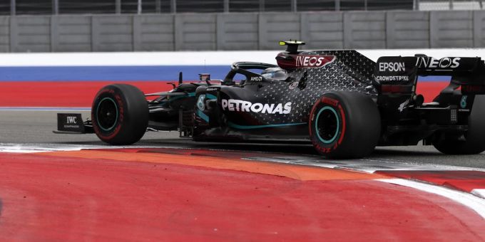 Im letzten Jahr gastierte die Formel 1 noch in Russland. An einem weiteren Rennen in Sotschi gibt es aber laute Kritik. Formel 1