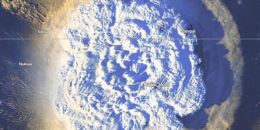 Dieses vom Tonga Meteorological Services veröffentlichte Satellitenbild zeigt den Ausbruch eines unterseeischen Vulkans in der Nähe des Inselreichs Tonga. Foto: --/AAP Image/Tonga Meteorological Services/dpa