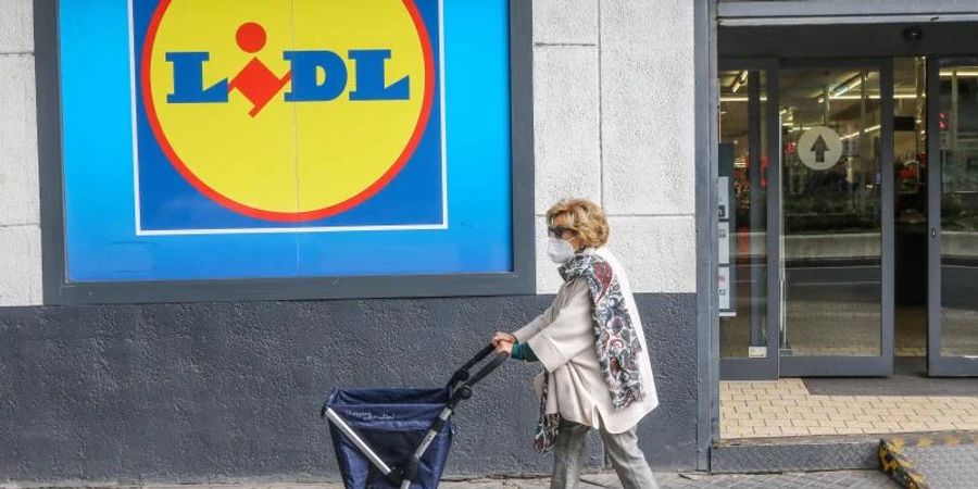 Nun kündigt auch der Discounter Lidl an, dass er keine russischen Produkte mehr verkaufen will. Foto: Lorenzo Carnero/ZUMA Wire/dpa