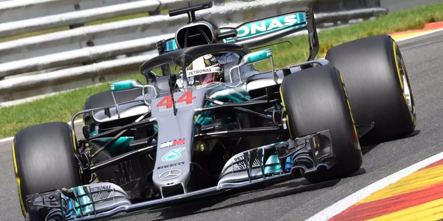 Lewis Hamilton während dem Qualifying auf der Strecke in Spa-Francorchamps.