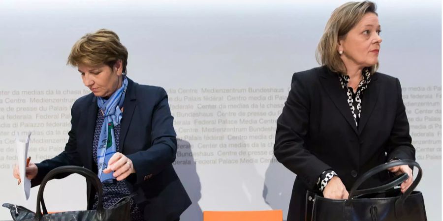 Viola Amherd und Heidi Z'graggen bei der Medienkonferenz nach der Nomination für die Bundesratswahlen durch die CVP.