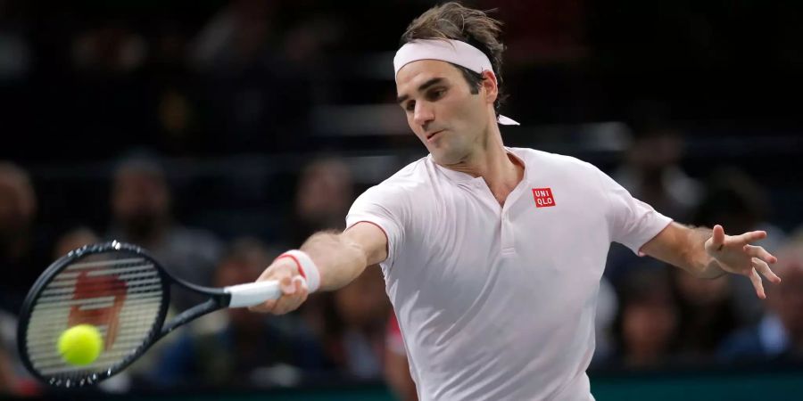 Roger Federer in Aktion am letzten Turnier in Paris.